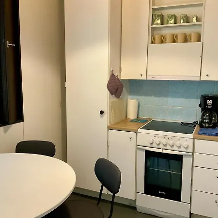 - Cozy With Sauna And Yard Apartmán *